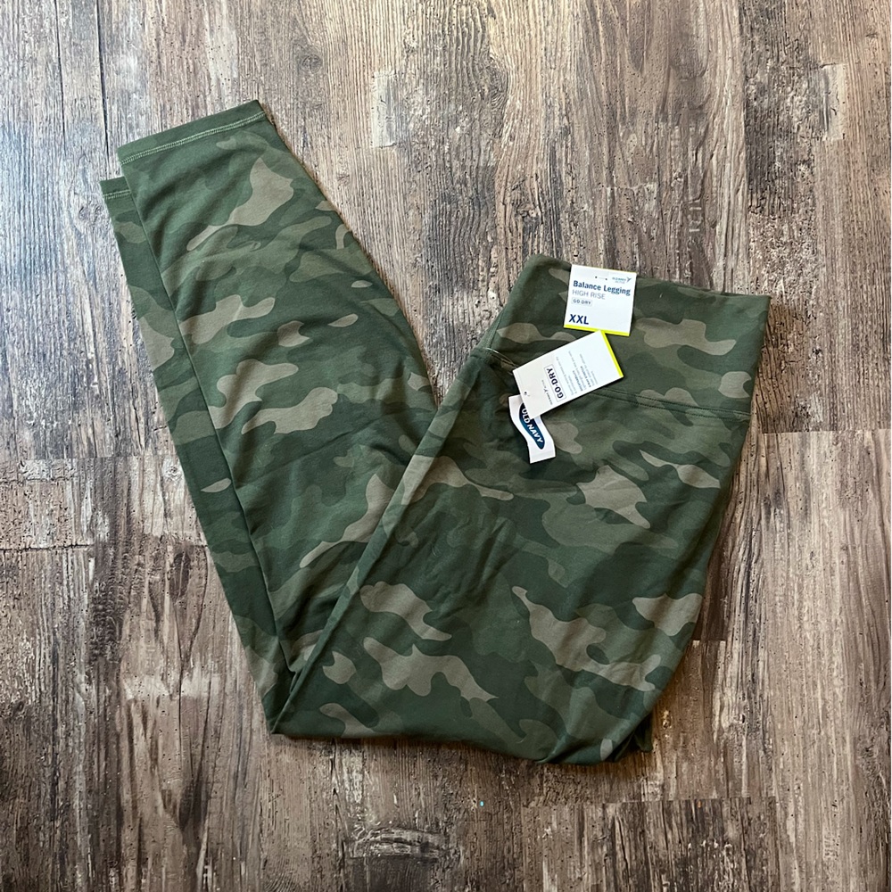 Old Navy Balance High Rise Camo Leggings Go-Dry Breathable Women’s Size XXL - Picture 2 of 7